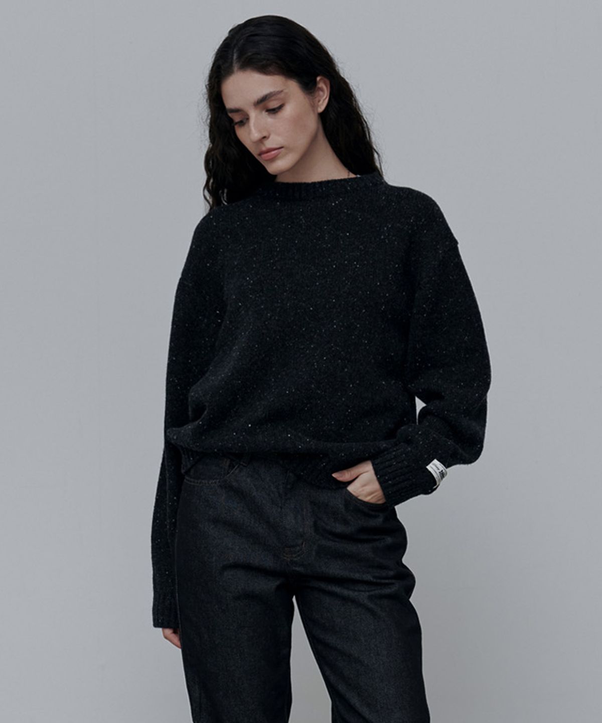 애니타임로릭(ANYTIME LOREAK) CANDY ROUND KNIT-BLACK(W)