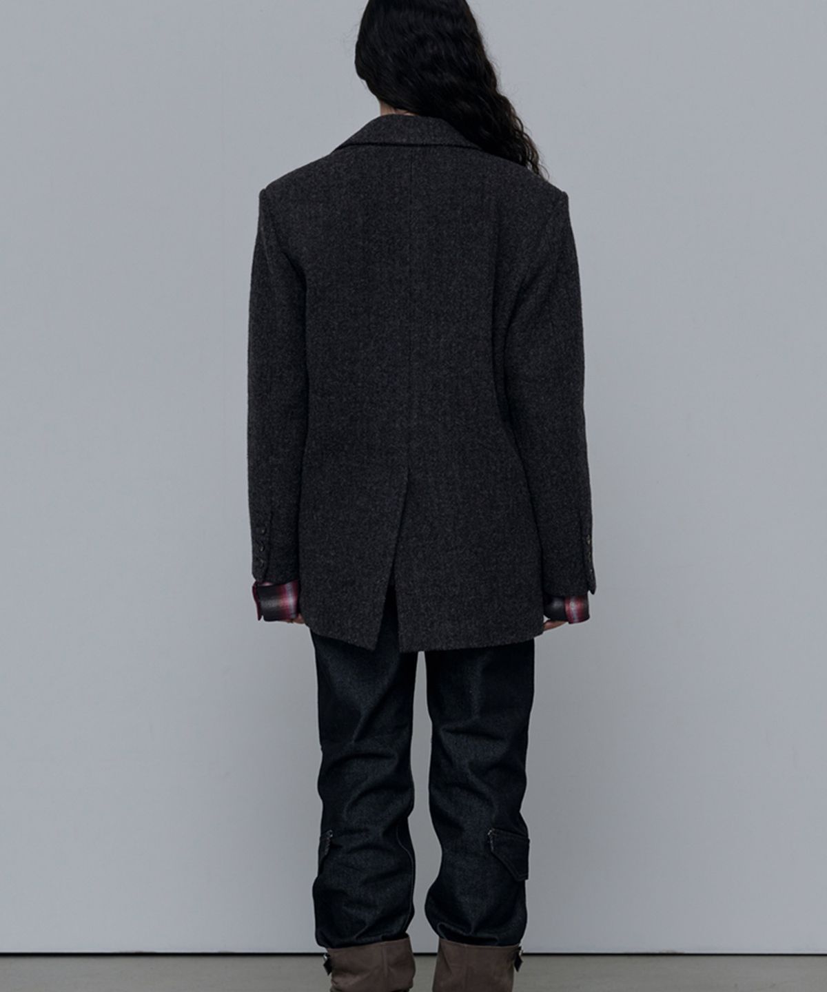 애니타임로릭(ANYTIME LOREAK) DAISY OVER SIZED BLAZER-CHARCOAL(W)
