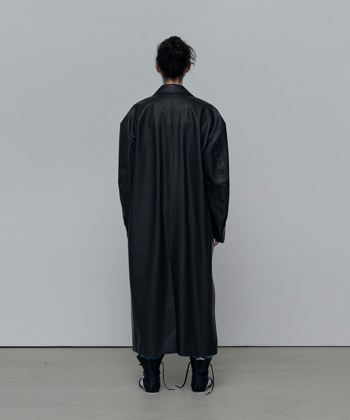 애니타임로릭(ANYTIME LOREAK) DAHLIA MAC COAT-BLACK(LEATHER)(W)