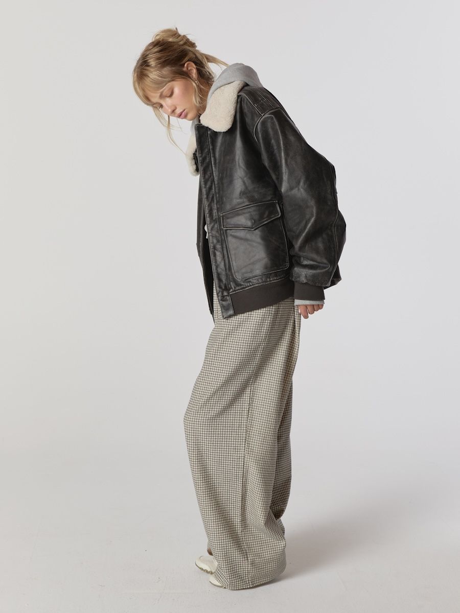 MUSINSA公式 | GLOWNY AIR FORCE LEATHER JACKET (WASHED BLACK)