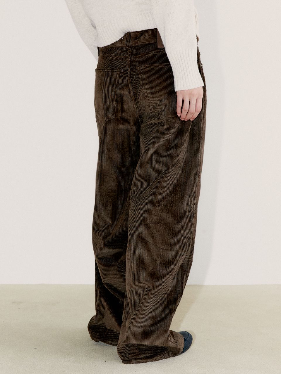 MUSINSA | OAFISH WIDE CORDUROY PANTS, BROWN