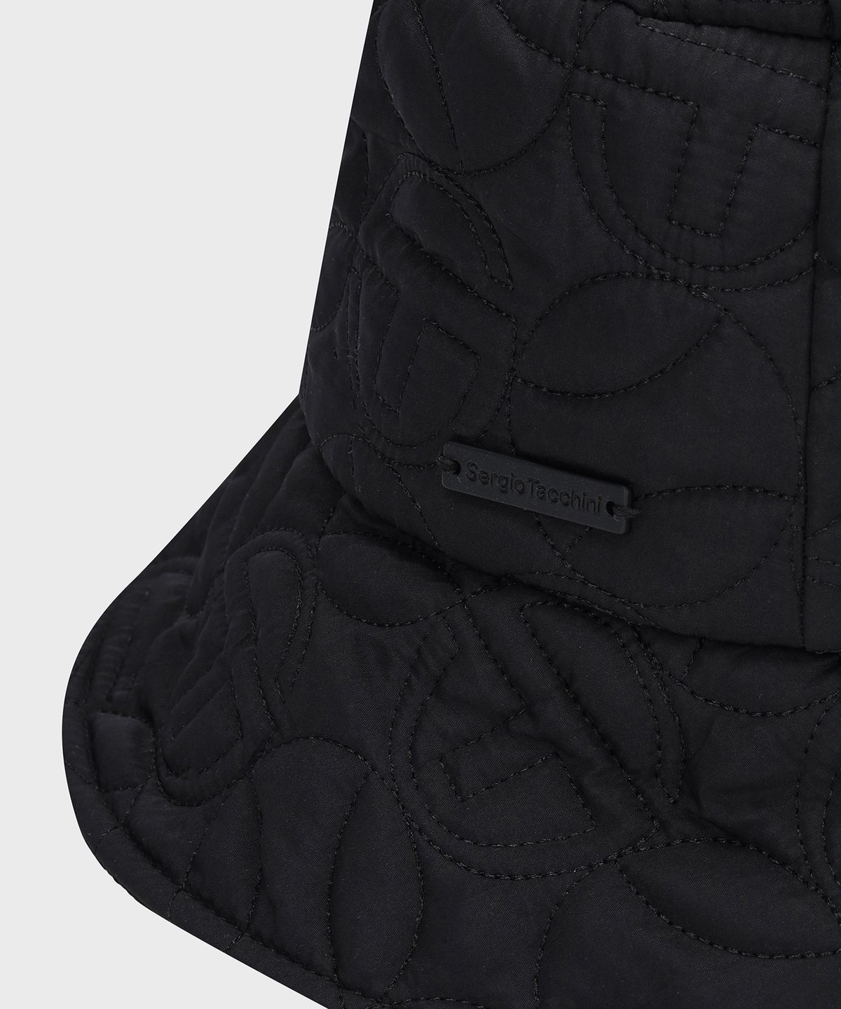 세르지오 타키니(SERGIO TACCHINI) W 퀼팅 버킷햇 (Black)