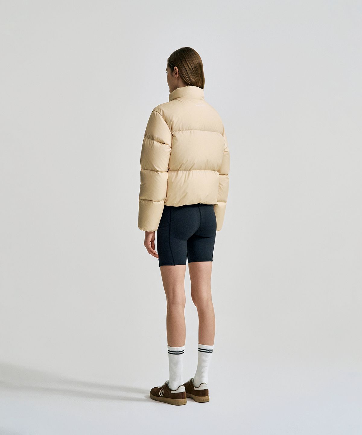 세르지오 타키니(SERGIO TACCHINI) W 데일리 크롭 다운점퍼 (Beige)