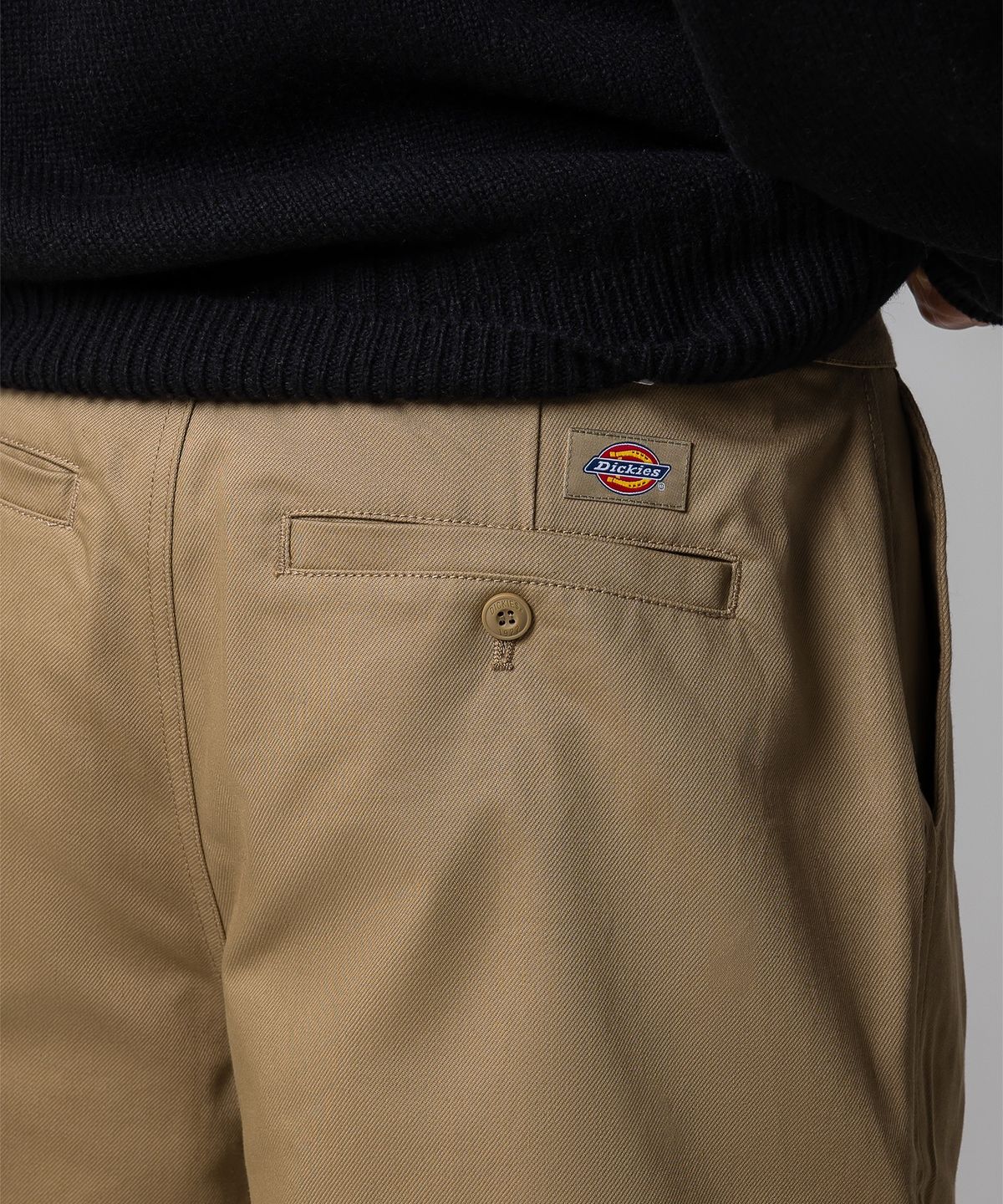 디키즈(DICKIES) 릴렉스드 원턱 치노 팬츠 Khaki
