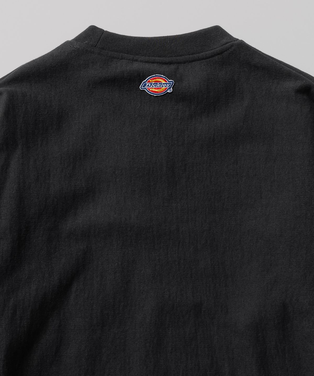디키즈(DICKIES) 베이직 로고 스웨트셔츠 Black