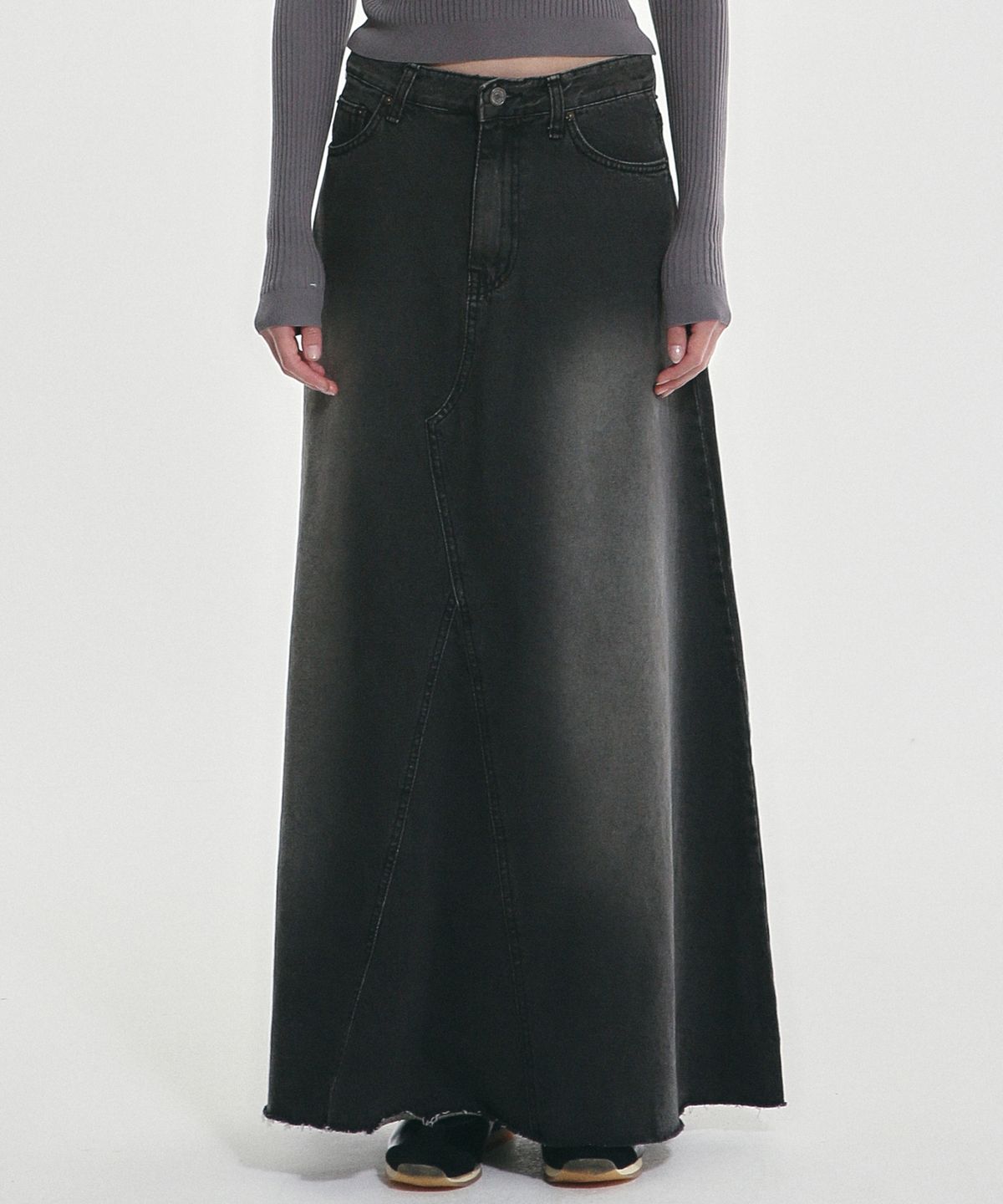 닉앤니콜(NICK&NICOLE) MAXI WASHING DENIM SKIRT_BLACK