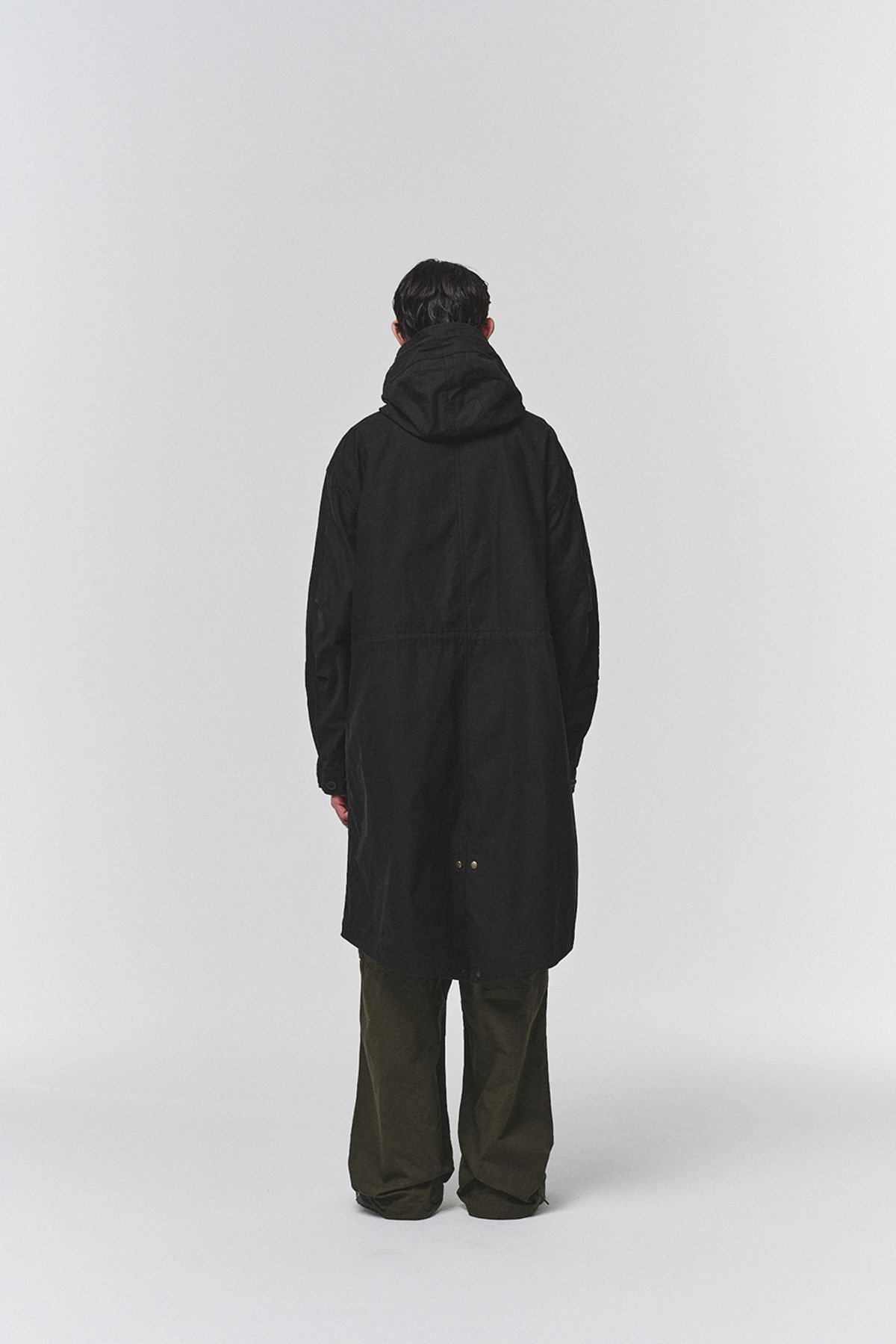 히즈핸더(HISHANDER) BACKSATIN M-51 FISHTAIL PARKA [Black]