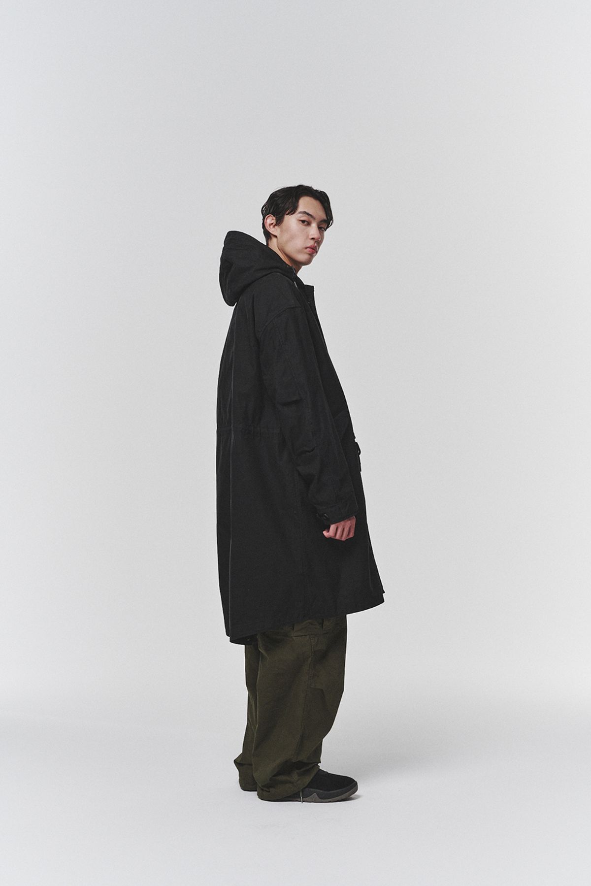 히즈핸더(HISHANDER) BACKSATIN M-51 FISHTAIL PARKA [Black]