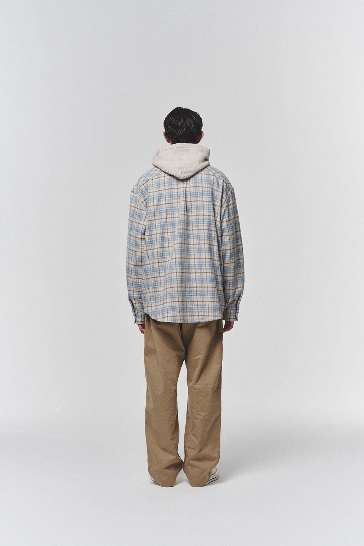 히즈핸더(HISHANDER) [O.F.C] OFFICER WIDE CHINO PANTS [Beige]