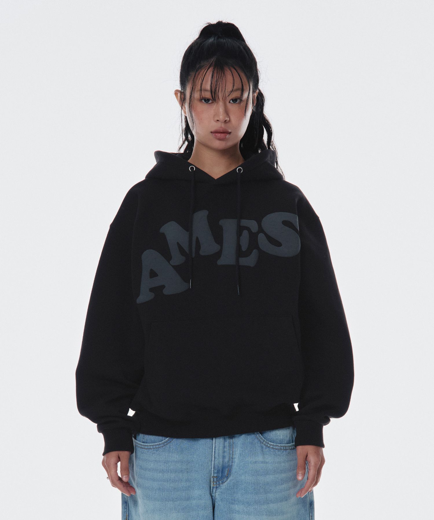 ★AMES-WORLDWIDE★LOGO TYPO GRAPHIC SWEATSHIRT L.BL★正規品 AMES-WORLDWIDE