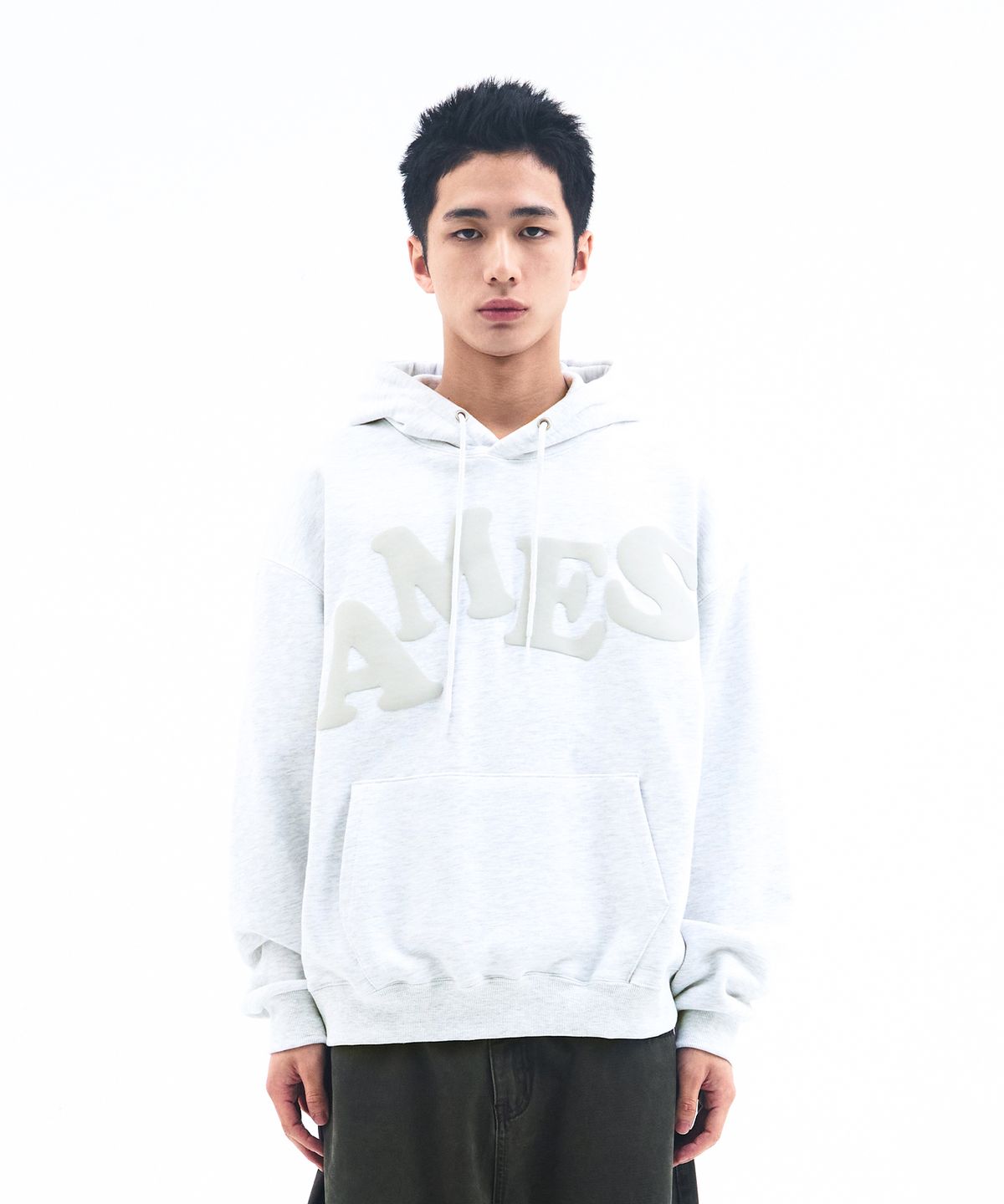 아메스 월드와이드(AMES-WORLDWIDE) BIG TYPO HOODIE GREY