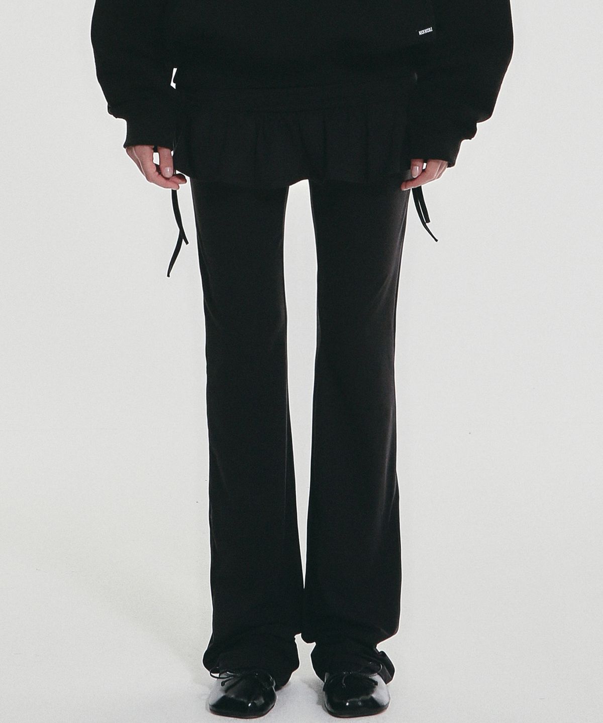 닉앤니콜(NICK&NICOLE) LAYERED RUFFLE SKIRT PANTS_BLACK