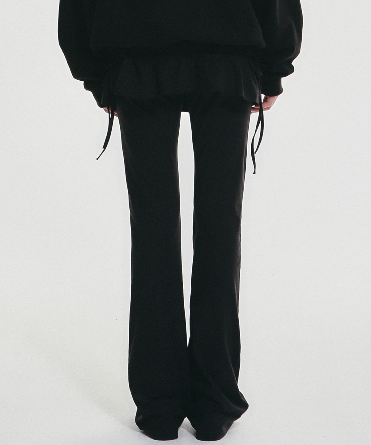 닉앤니콜(NICK&NICOLE) LAYERED RUFFLE SKIRT PANTS_BLACK