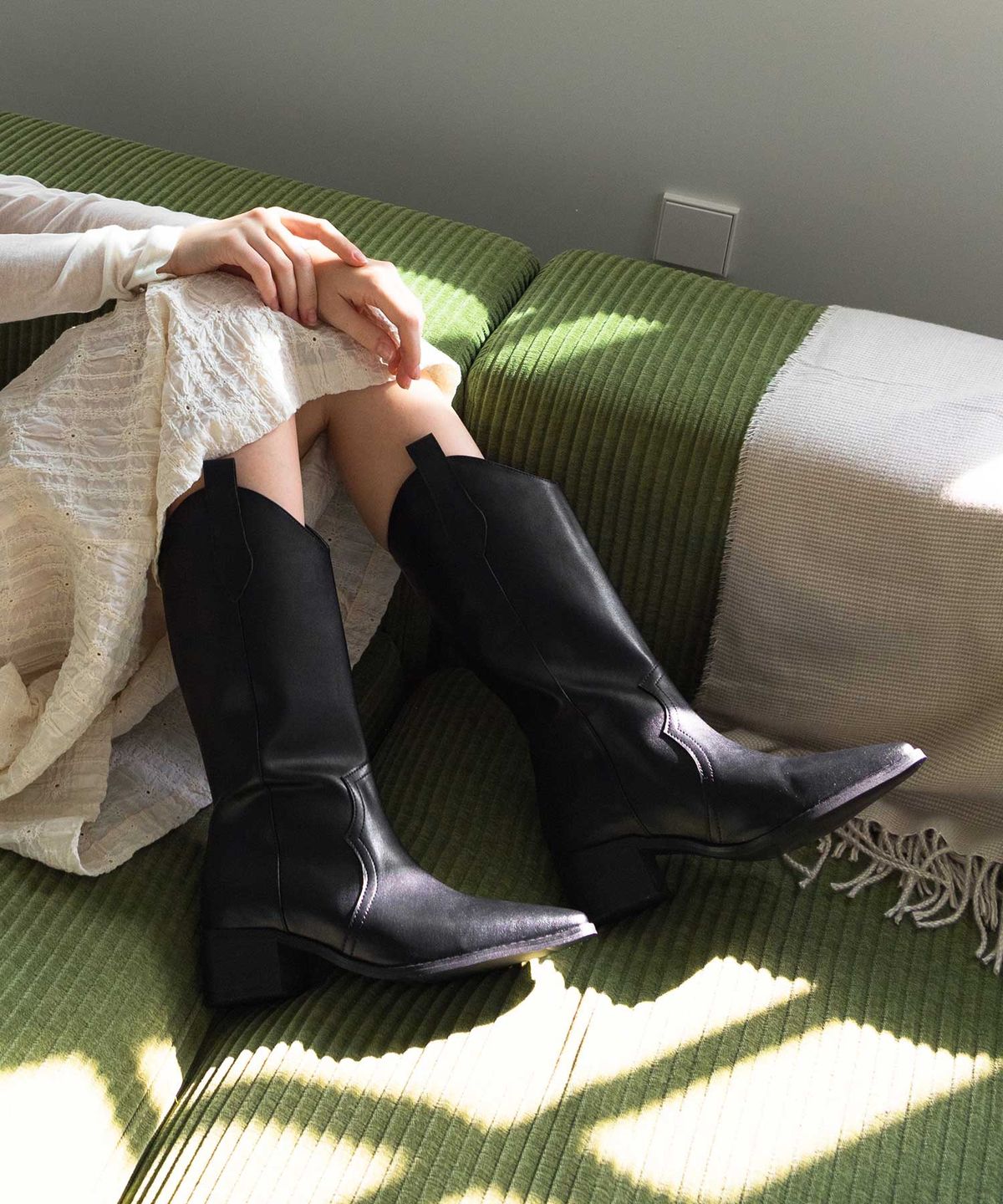 에펠클래식(EIFFELCLASSIC) Kelley Western Boots_ black 켈리 웨스턴 미디 부츠 4.5cm