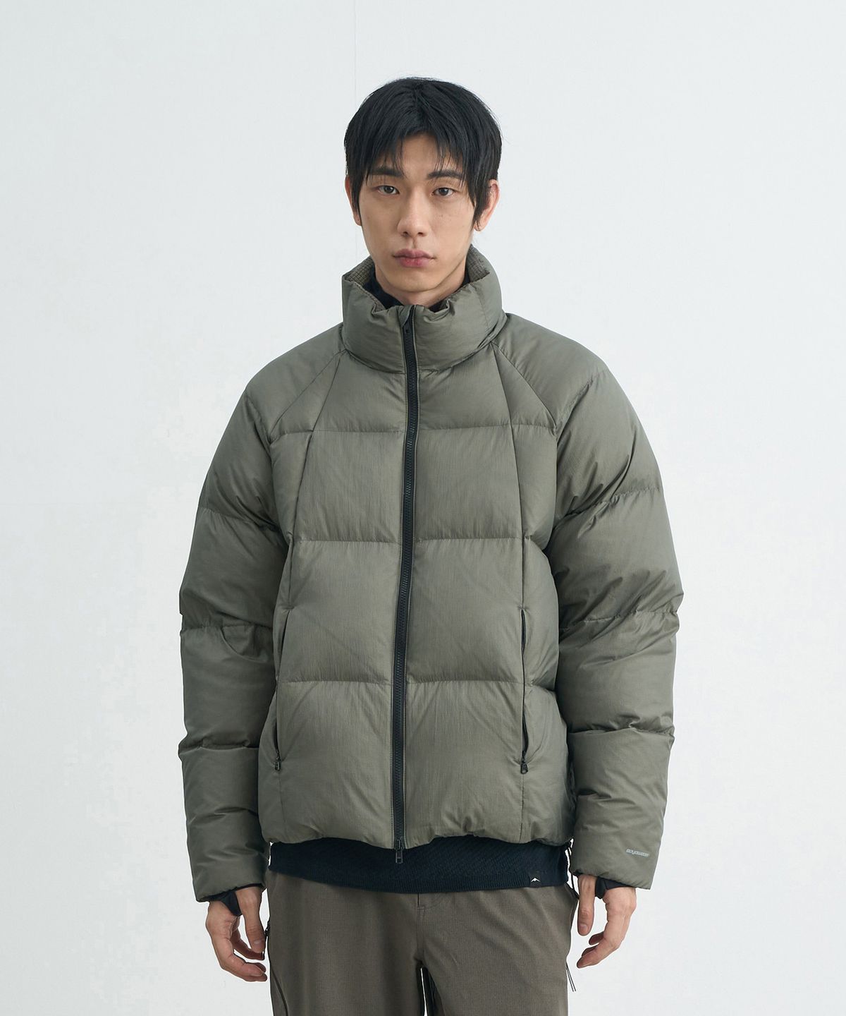 고요웨어(GOYOWEAR) 스너글 구스 다운 자켓 (카키)