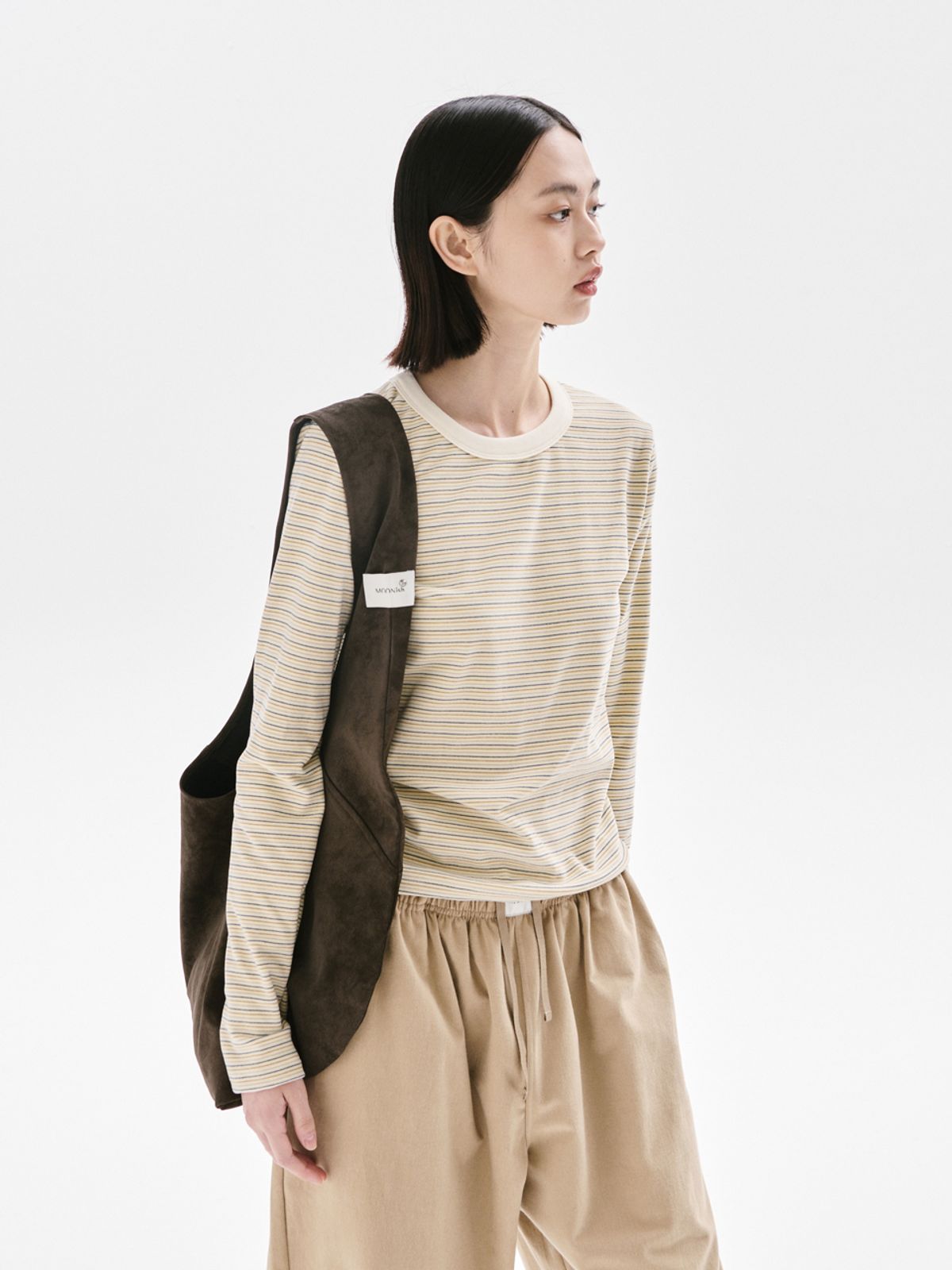 무니쉬(MOONISH) Half moon bag_BROWN