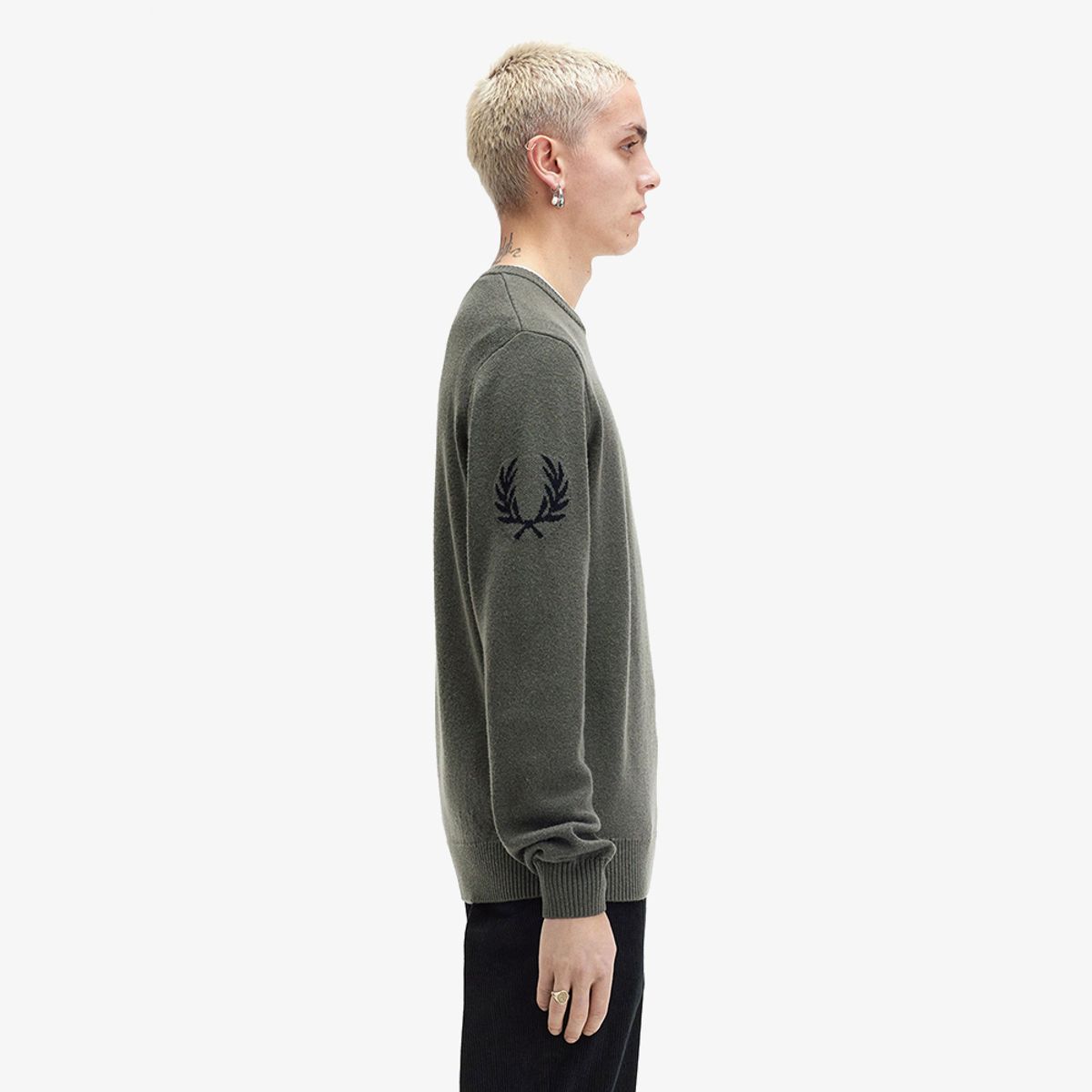 프레드페리(FRED PERRY) [Sharp] 로렐 리스 니트 - 필드그린 AFPM2438529-638