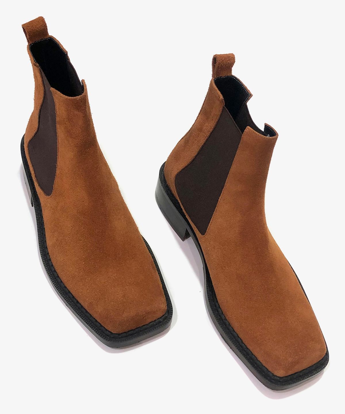 조앤슈(JOENSHOE) 클라이네 스퀘어 첼시부츠 브라운