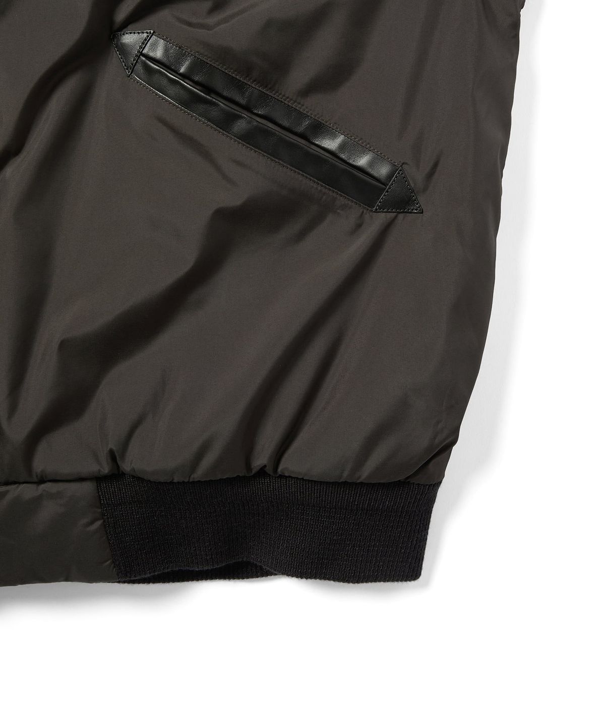 디스이즈네버댓(THISISNEVERTHAT) GD Dancing Bears Baseball Jacket Brown