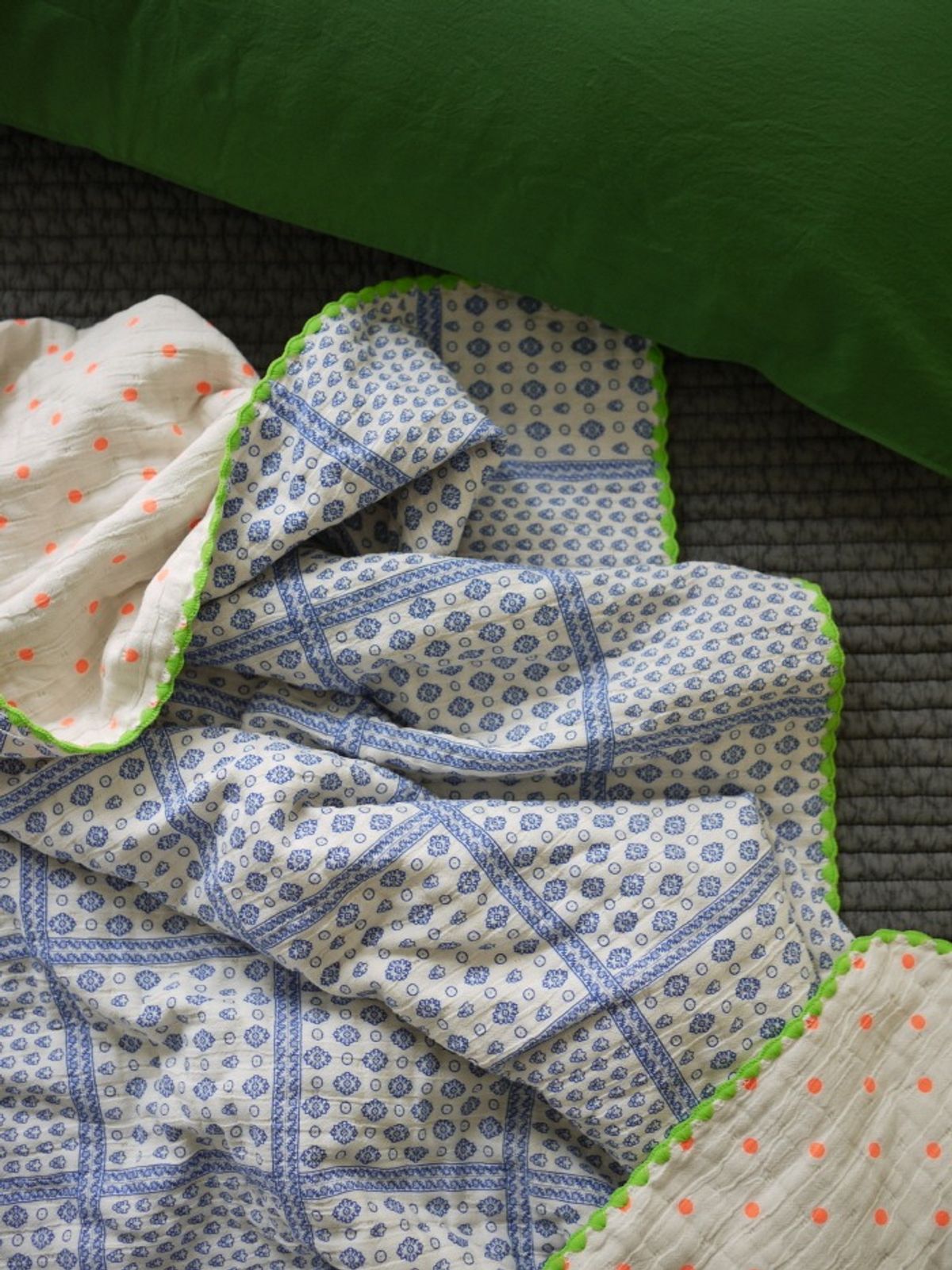 봄봄패브릭스(BOMBOM FABRICS) 4중 거즈 블랭킷