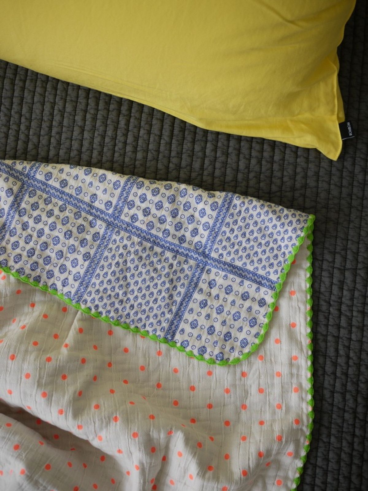 봄봄패브릭스(BOMBOM FABRICS) 4중 거즈 블랭킷