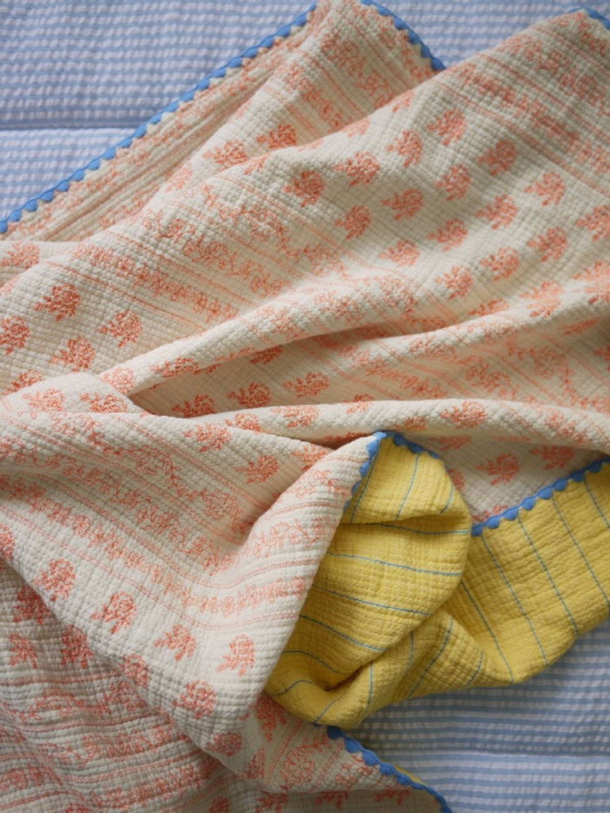 봄봄패브릭스(BOMBOM FABRICS) 3중 면거즈 블랭킷 여름이불