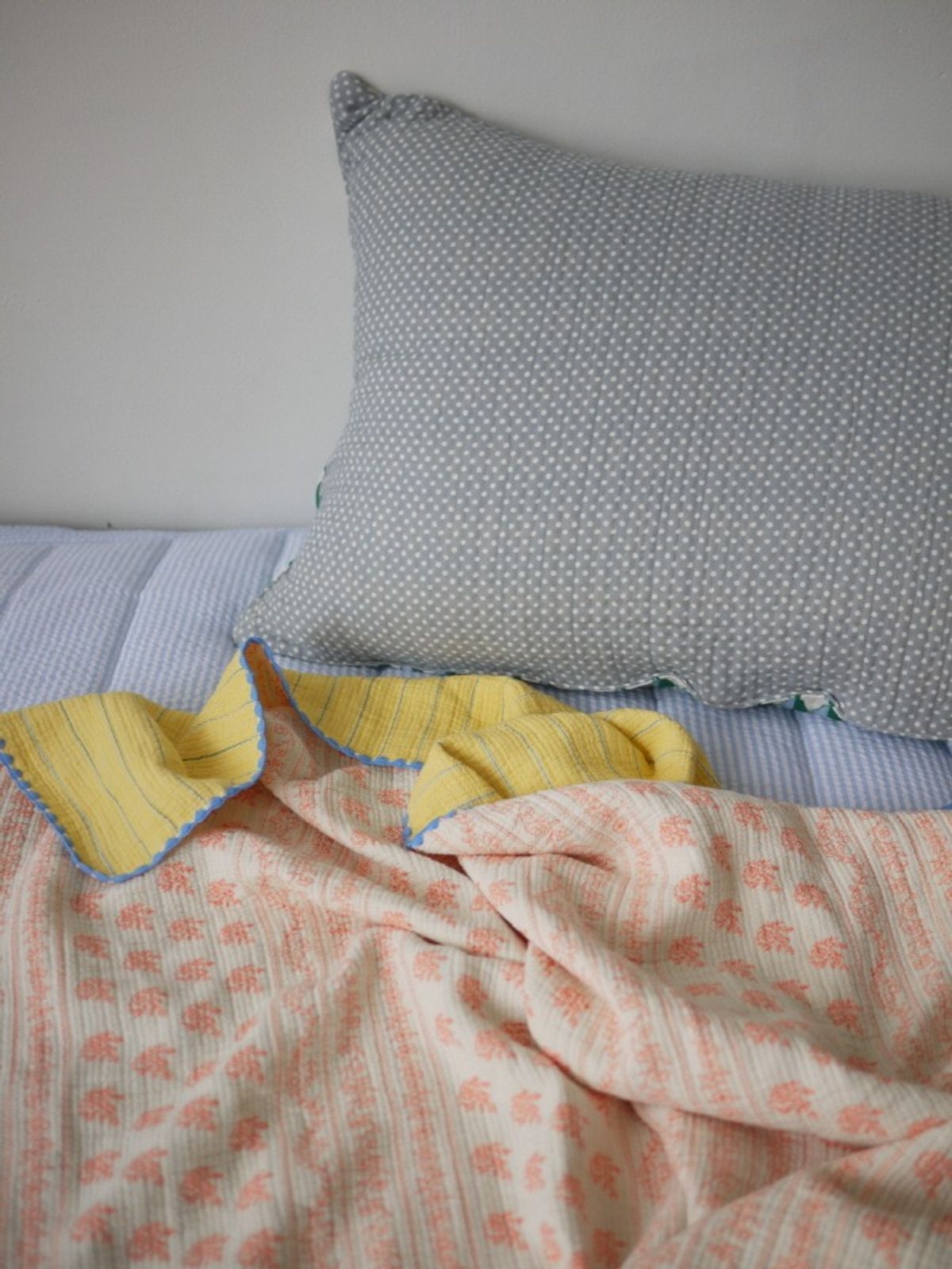 봄봄패브릭스(BOMBOM FABRICS) 3중 면거즈 블랭킷 여름이불