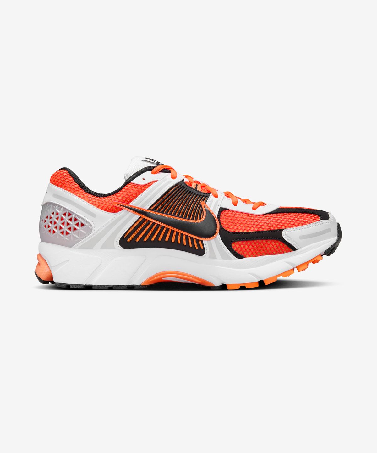 나이키(NIKE) 줌 보메로 5 - 토탈 오렌지:화이트:메탈릭 플래티넘:블랙 / FB9149-800