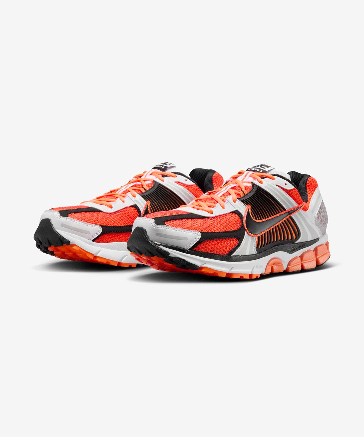 나이키(NIKE) 줌 보메로 5 - 토탈 오렌지:화이트:메탈릭 플래티넘:블랙 / FB9149-800