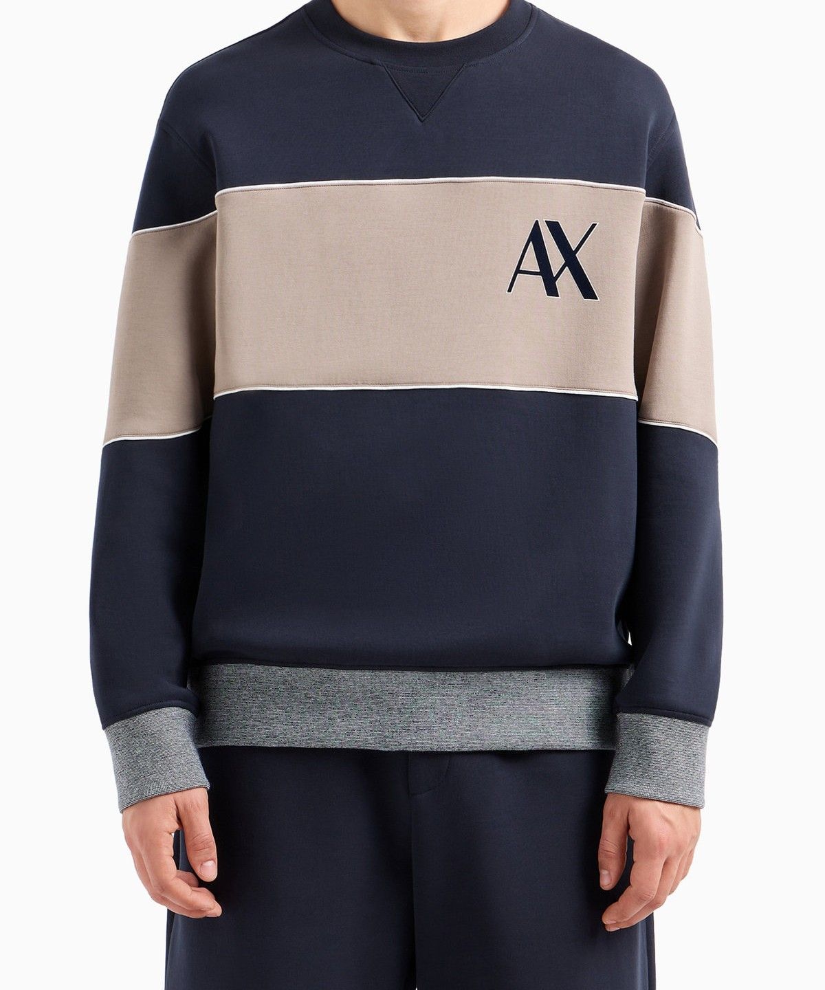 아르마니 익스체인지(ARMANI EXCHANGE) 남성 플록 로고 배색 크루넥 맨투맨_네이비 A414331019
