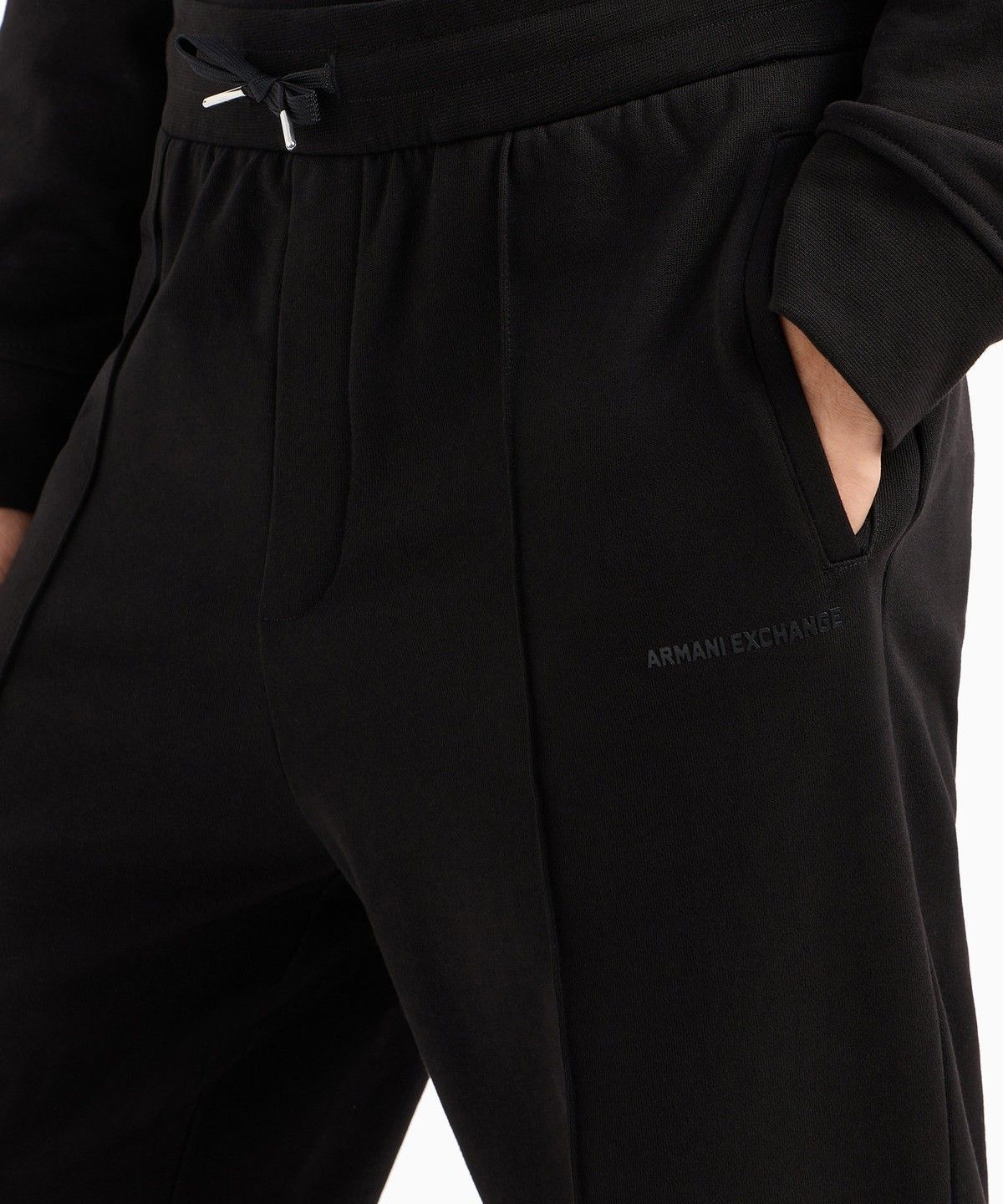 아르마니 익스체인지(ARMANI EXCHANGE) 남성 핀 턱 라인 코튼 밴딩 팬츠_블랙 A414342010