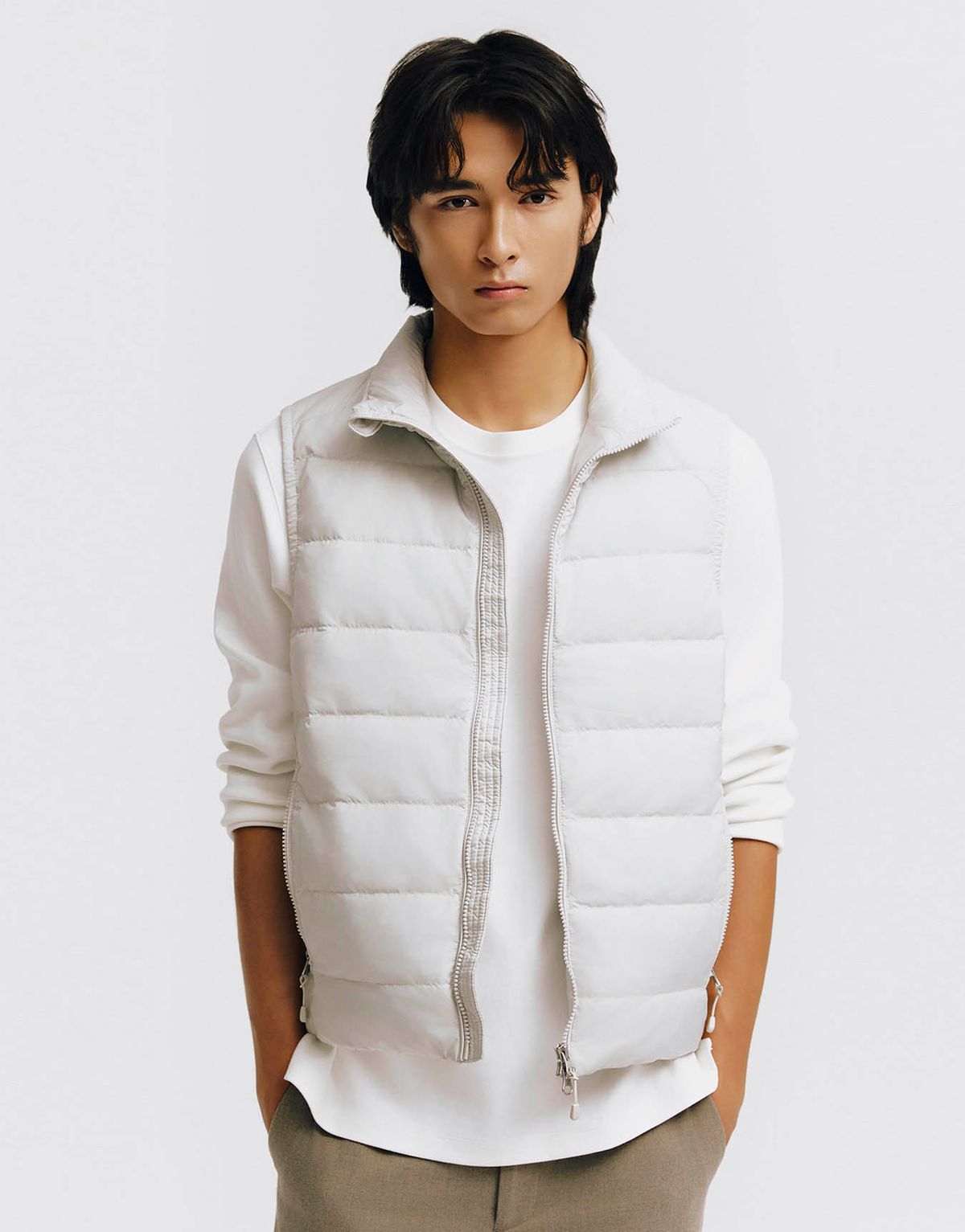 지오다노(GIORDANO) 덕다운 경량 조끼 074911 [2color]