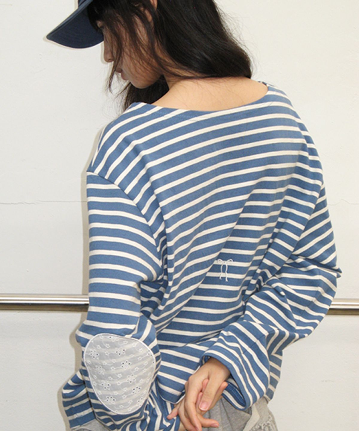 론론(RONRON) STRIPE LACE PATCH ELBOW PATCH LONG SLEEVE BLUE