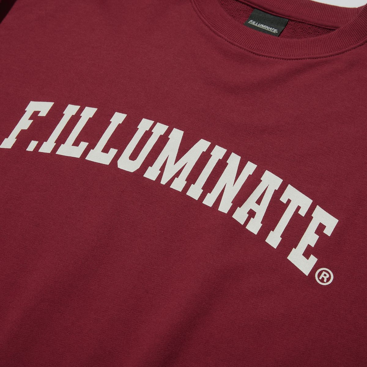 필루미네이트(FILLUMINATE) [FW]오버핏 아치 로고 스웨트 셔츠-와인