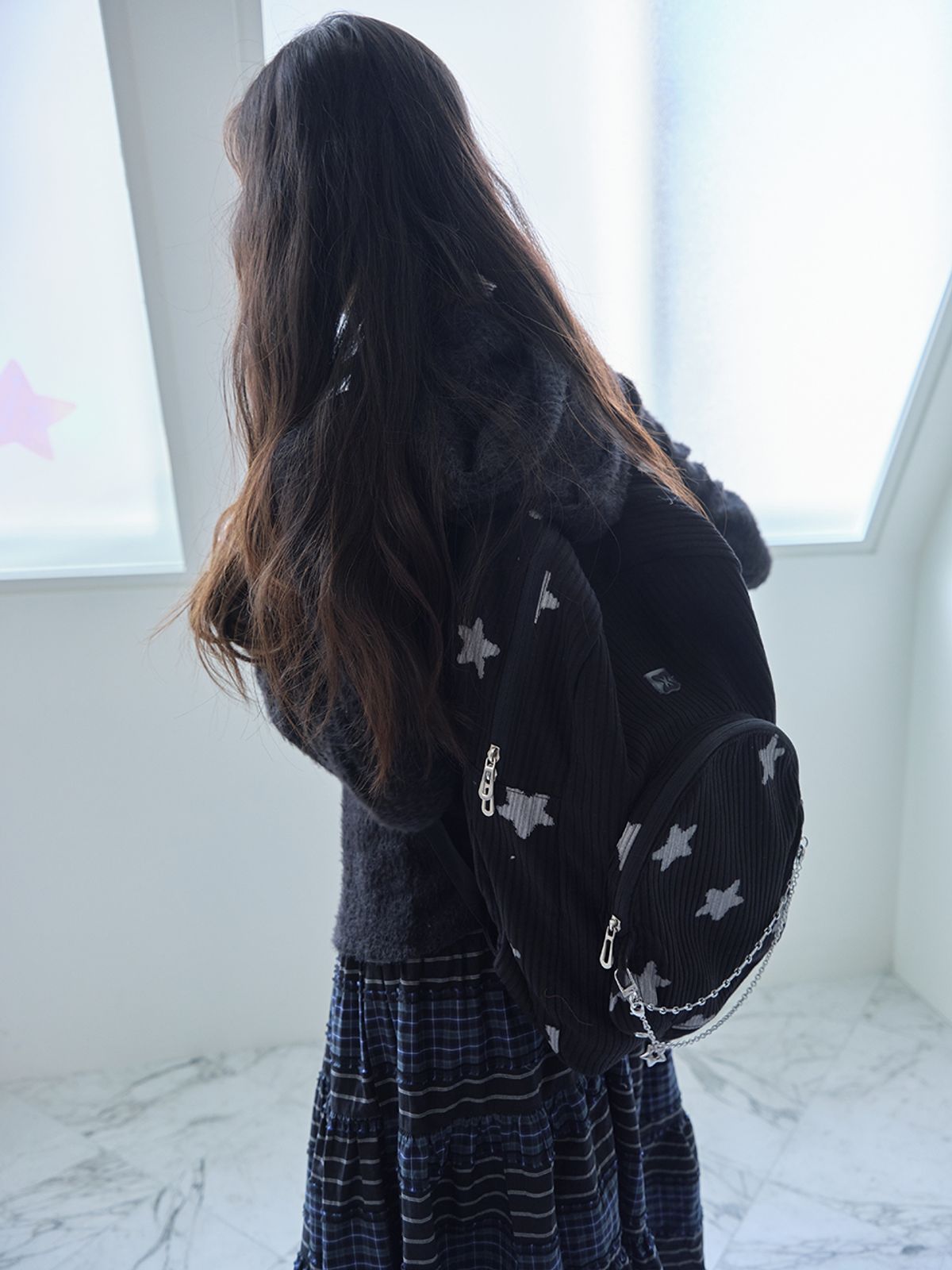 무음(MUWM) 네스트 코듀로이 백팩 Nest Backpack (Black Star)