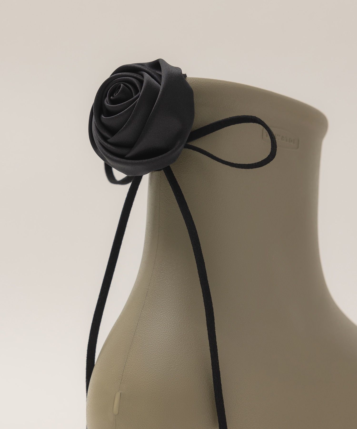 MUSINSA | TAW&TOE Zerovity Murff Mud Khaki + Black Rose GWP
