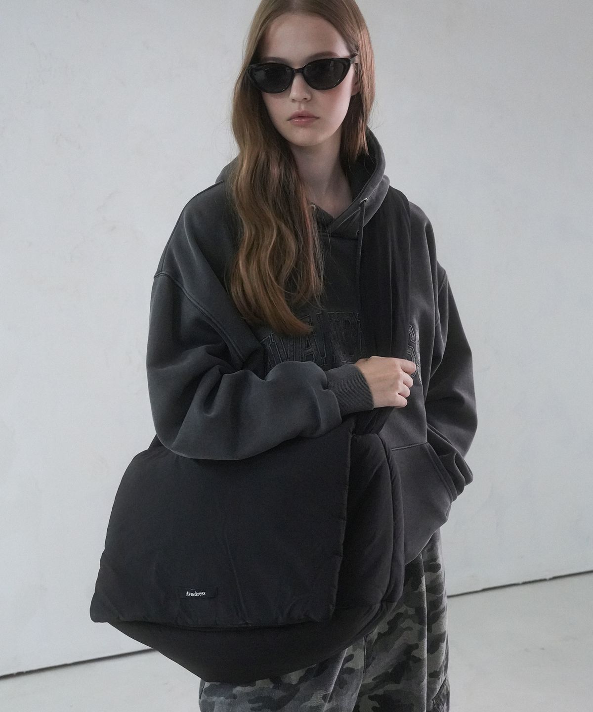 어반드레스(AVANDRESS) Dane Big Cross Bag - 3COL