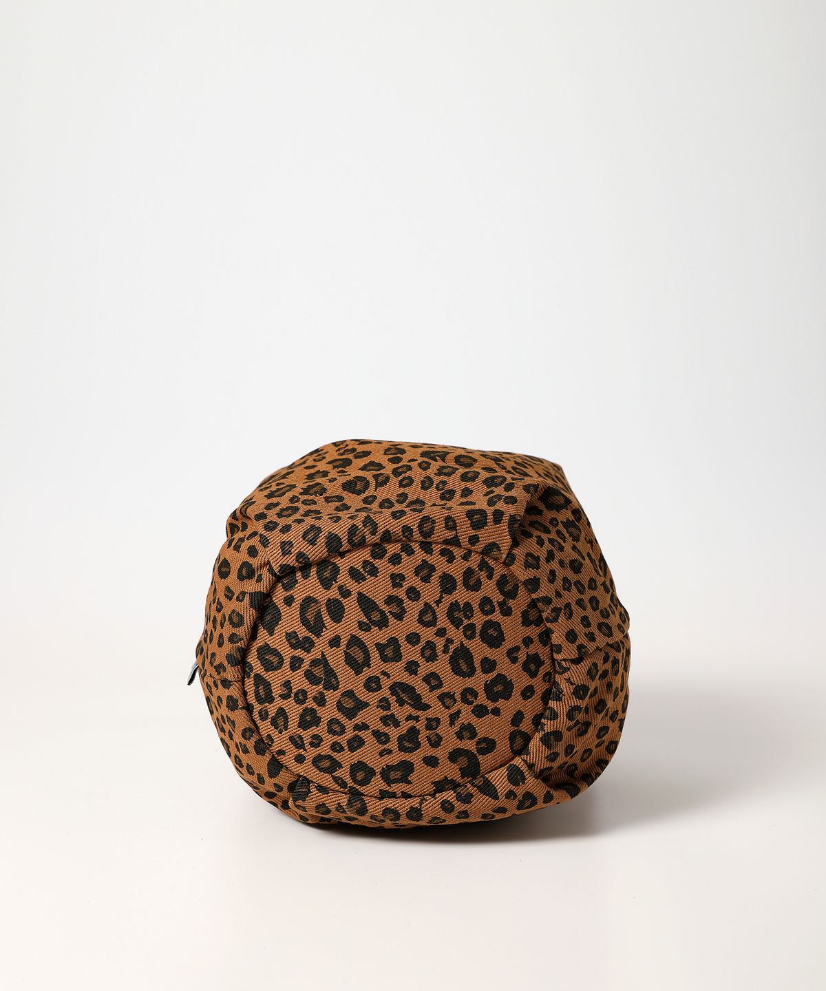 옐로우스톤(YELLOWSTONE) Dumpling wrist bag - Leopard