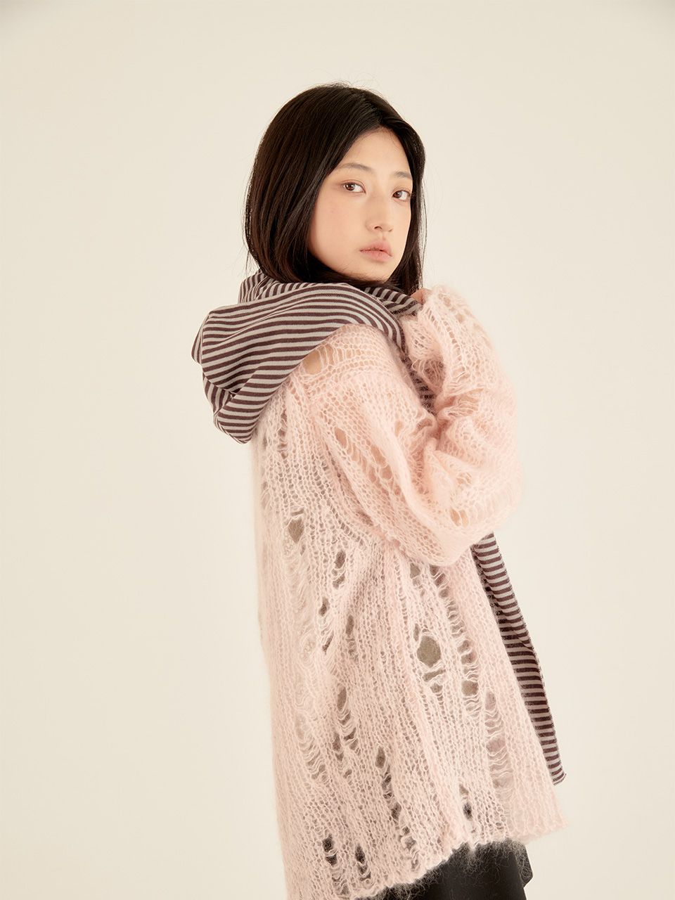 ◇muwm◇ [5th stock] Stripe Hooded Muffler (2 Colors) MUSINSA | MUWM Stripe Hooded Muffler (2 Colors)