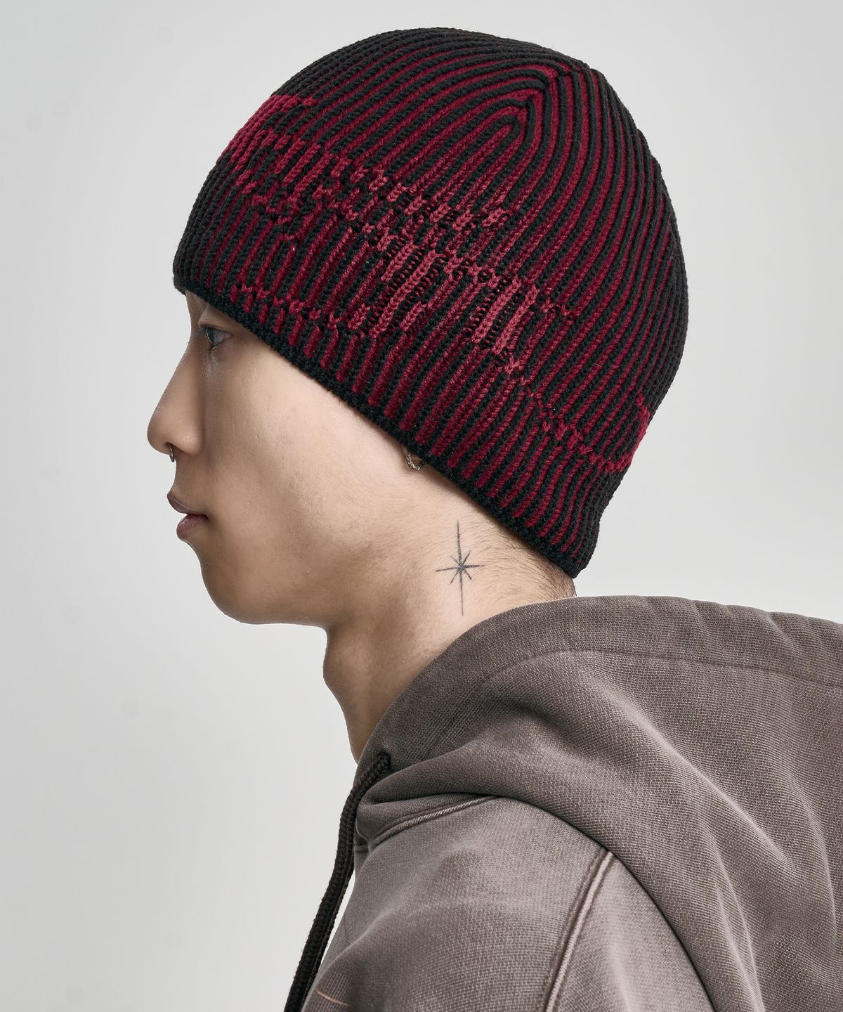 아조바이아조(AJOBYAJO) [PBA] Tribal AJO Two Tone Beanie [BURGUNDY]
