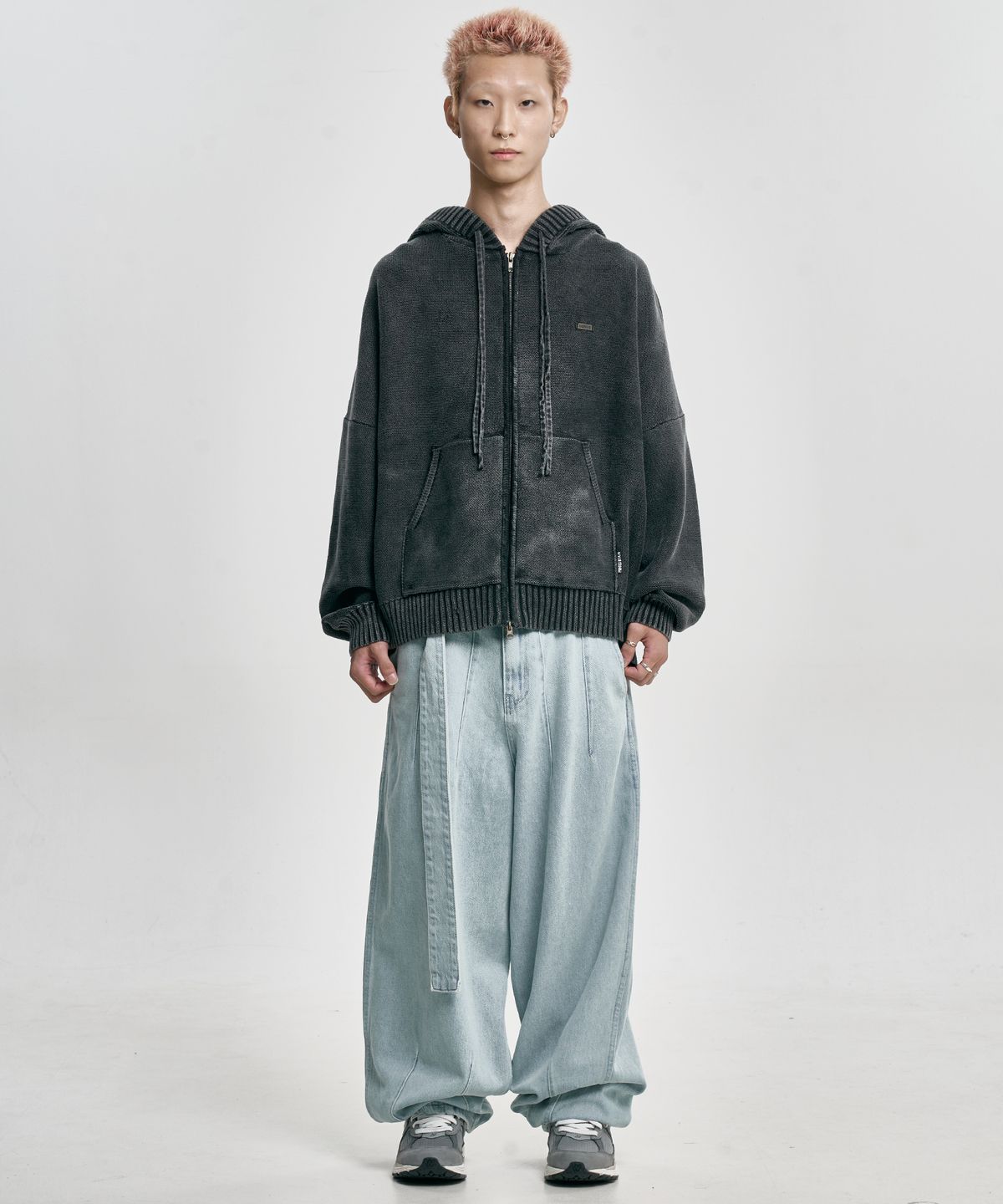 아조바이아조(AJOBYAJO) [PBA] Five AJO Logos Washed Zip-Up Hoodie [CHARCOAL]