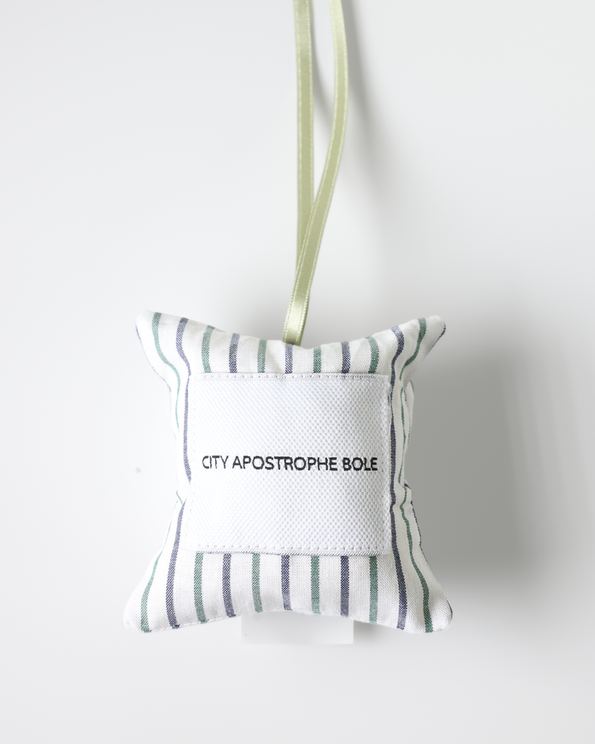 시티 아포스트로피 볼(CITYAPOSTROPHEBOLE) 맨발로 걷는 숲 그레이 그린 샤쉐
