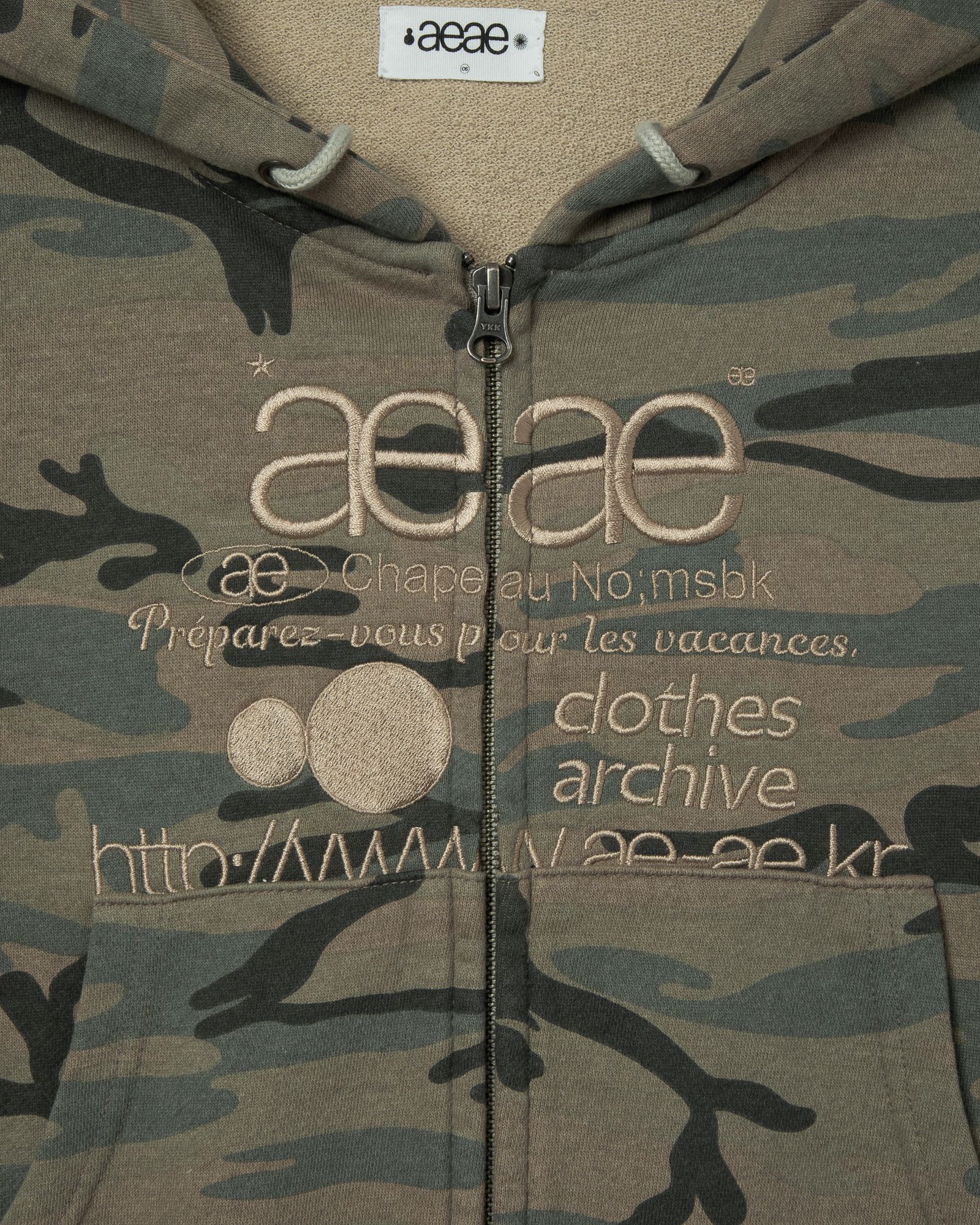 MUSINSA | AEAE WEB LOGO CROP HOOD ZIP UP [CAMO BEIGE]