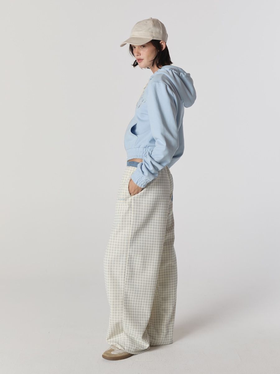 MUSINSA公式 | GLOWNY HOMEBODY BUTTON PANTS (BABY BLUE)