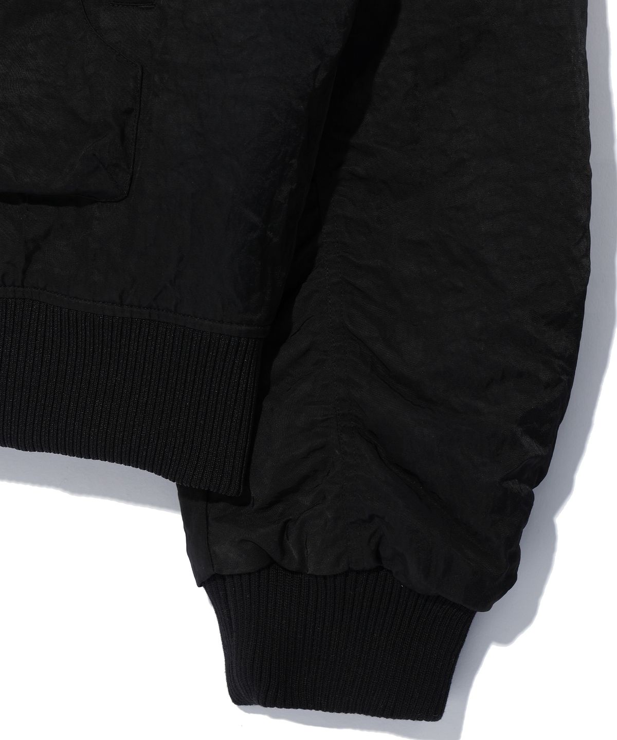 이에이(IEY) MAC MULTI BOMBER JACKET Black