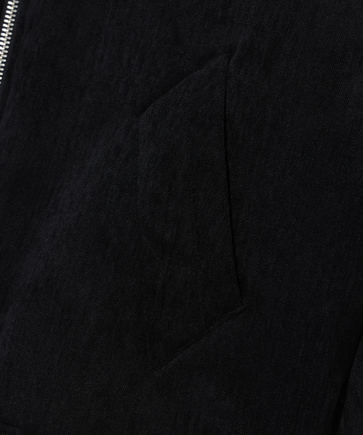 이에이(IEY) VELVET ZIP BOMBER JACKET Black