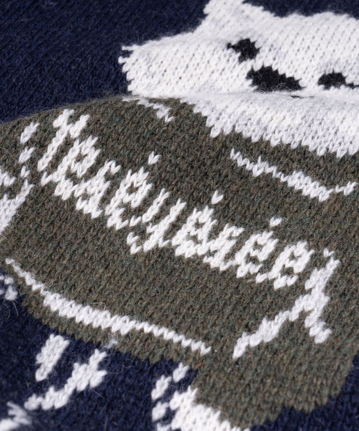 예스아이씨(YESEYESEE) WID x Y.E.S Dog Graphic Knit Pullover Navy