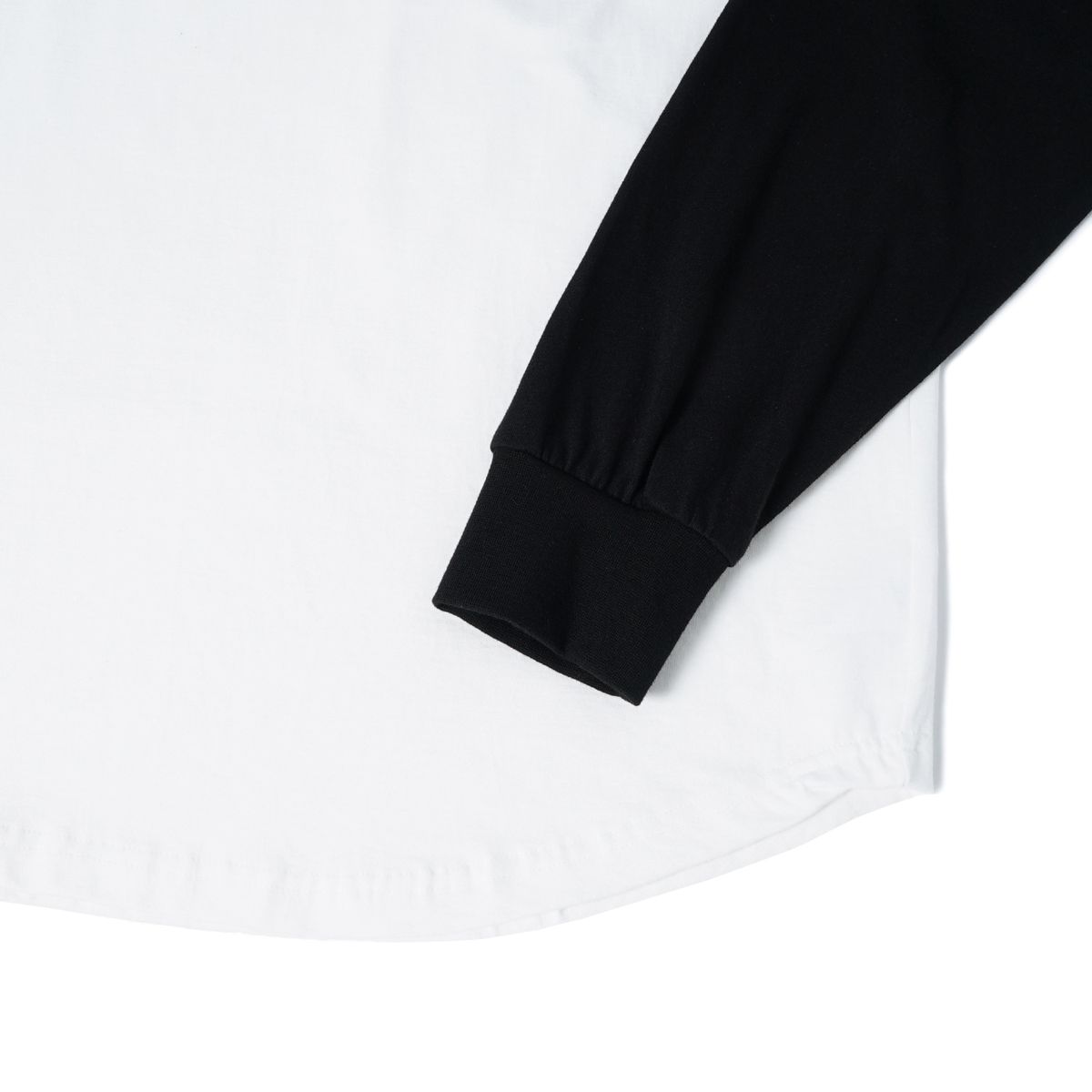 노드(NOD) Baseball team BADS Raglan Long sleeve (Black)