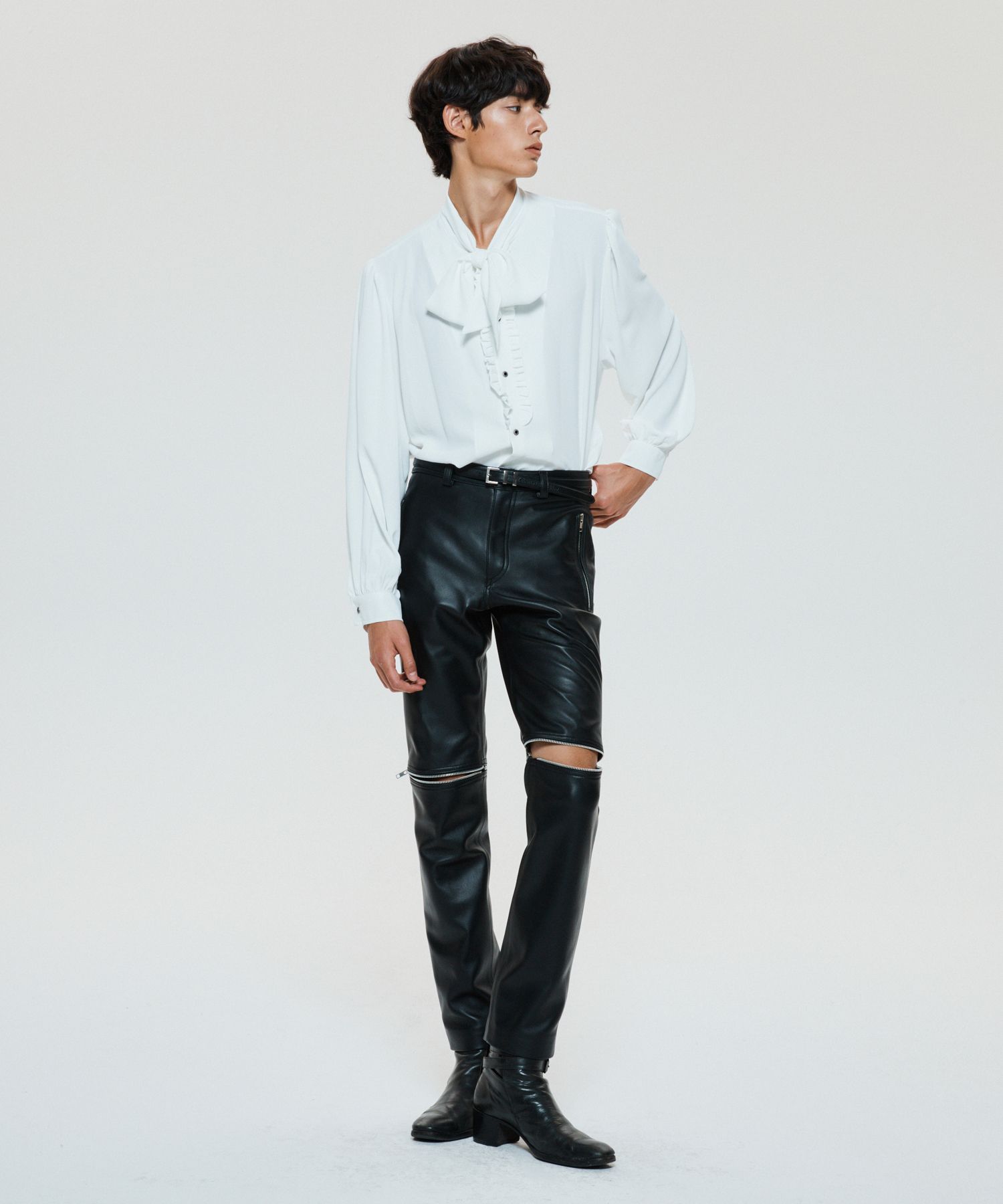 UNTAGE ■ Bow tie ruffle placket blouse (MAN) MUSINSA | UNTAGE Push Bow Ruffle Placket Blouse [White (MAN