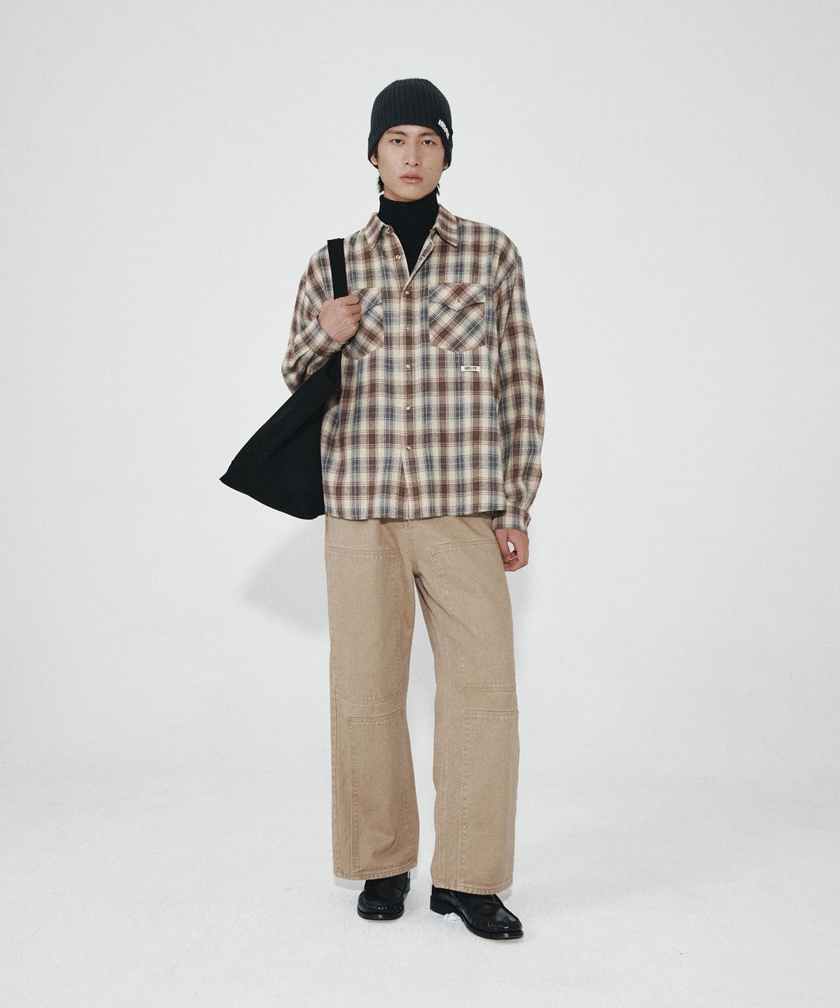 호이테(HEUTE) HET PATCH WORK PANTS (BEIGE)